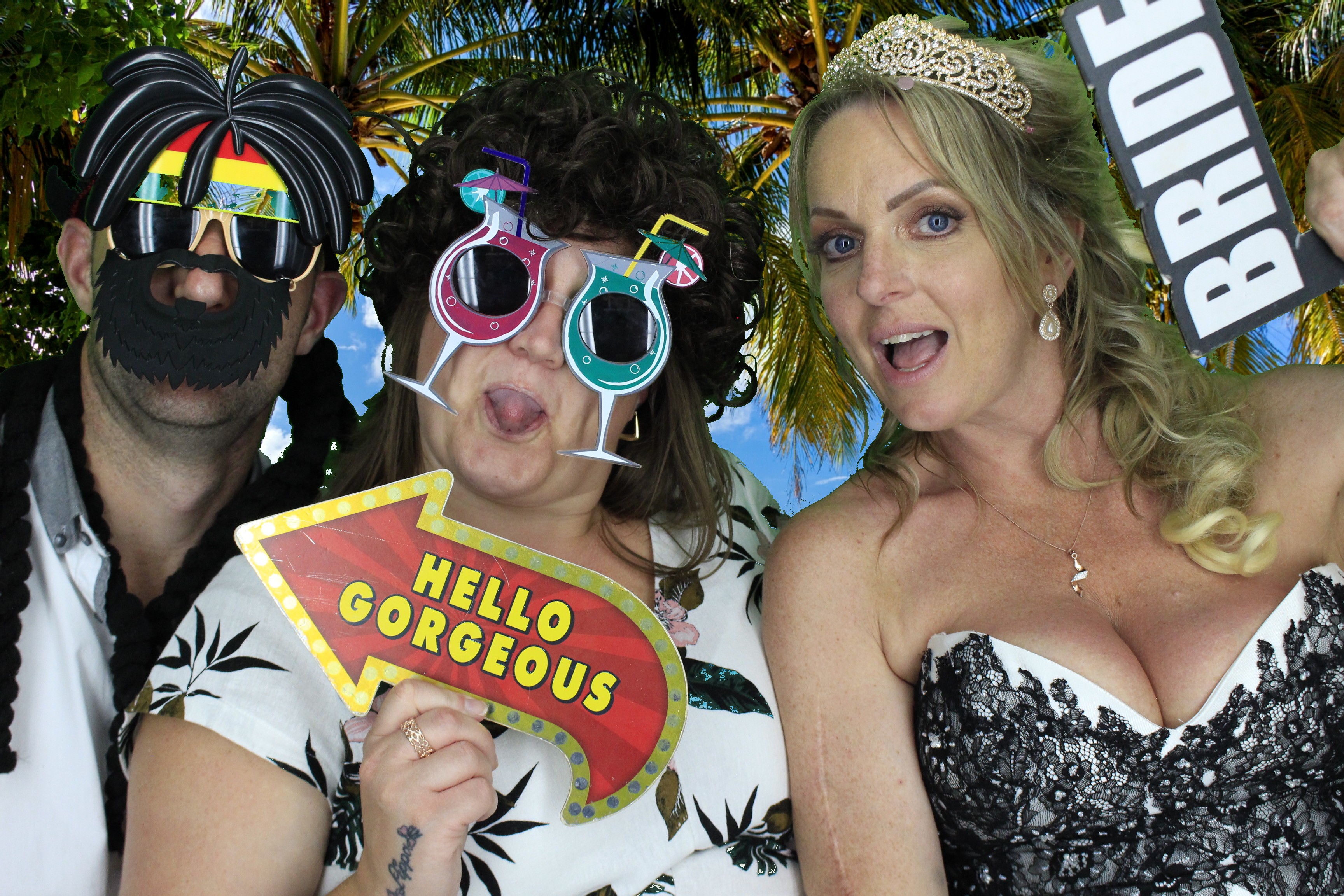 Jennie & Graham's wedding vow renewal  | View more photos from the event at gallery.myphotoboothexperience.co.uk/u/MyPhotoBoothExperienceLtd/Jennie-Grahams-wedding-vow-renewal